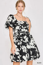 Load image into Gallery viewer, Black floral dress
