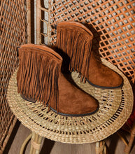 Load image into Gallery viewer, Fringed Out
