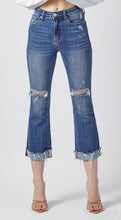 Load image into Gallery viewer, Distressed capri with cuff
