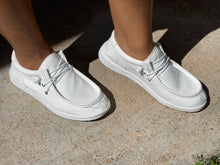 Load image into Gallery viewer, Hey Dudes
